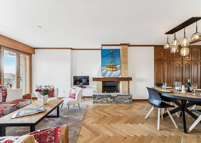 Golf Park Duplex By Mrs Miggins Daire *